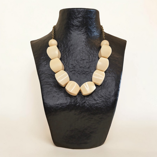 Collier Ivoire