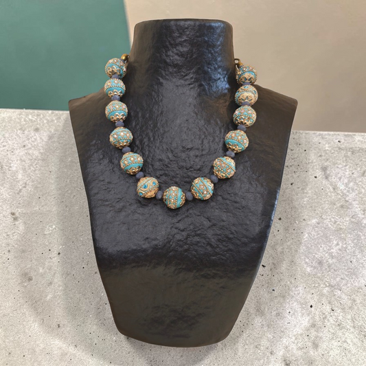 Collier Lotus